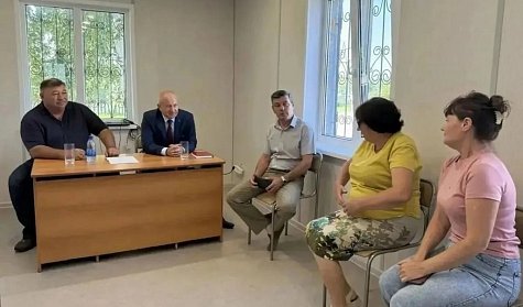 В селе Аксаково прошел прием граждан